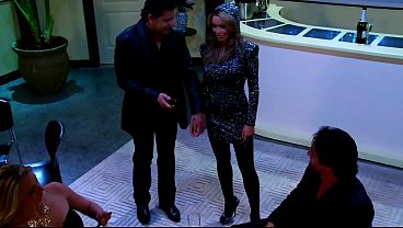 KINKY ORGY PORN WITH MILF BABES